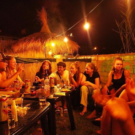 Pinegroove Hostel Vlora Exteriér fotografie