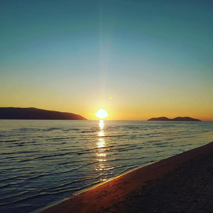 Pinegroove Hostel Vlora Exteriér fotografie