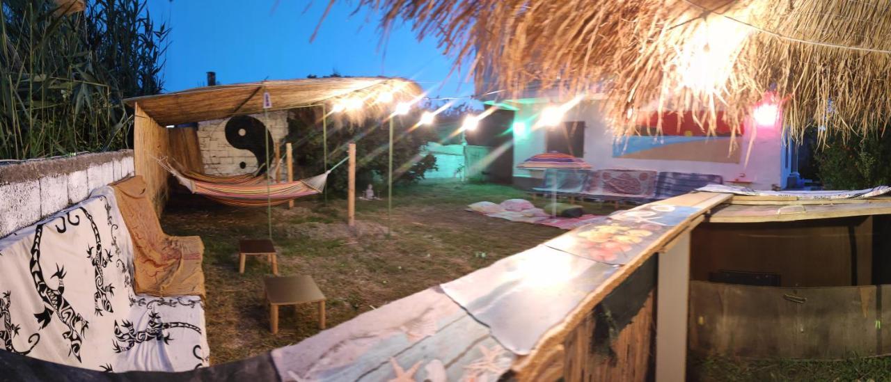 Pinegroove Hostel Vlora Exteriér fotografie