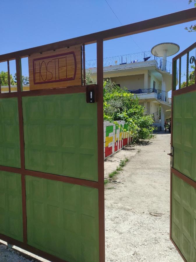 Pinegroove Hostel Vlora Exteriér fotografie